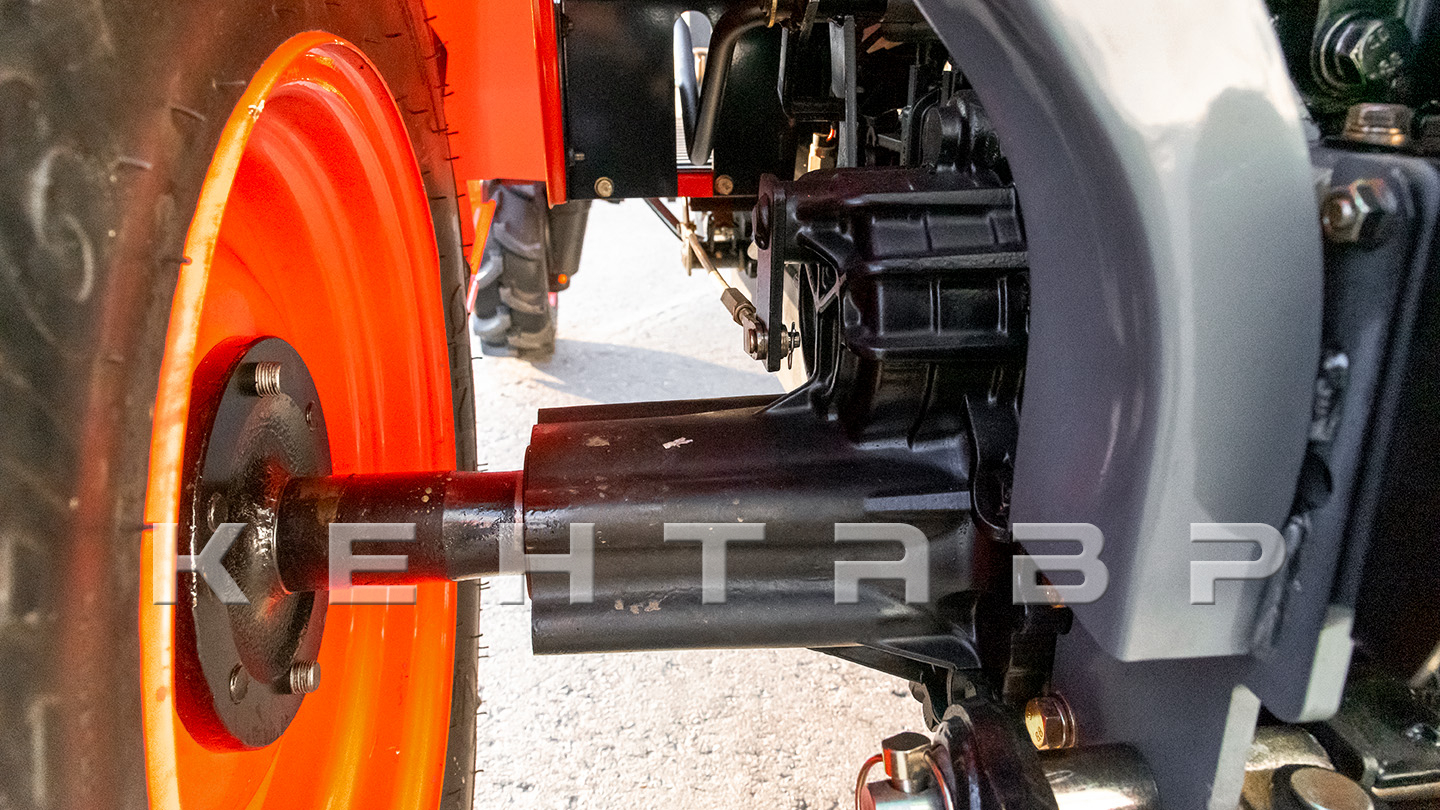 Трактор Кентавр Т-444 MASTER 9+3 (Perkins) Industrial 9.5-12 / 10.8 -20 (с ПСМ)